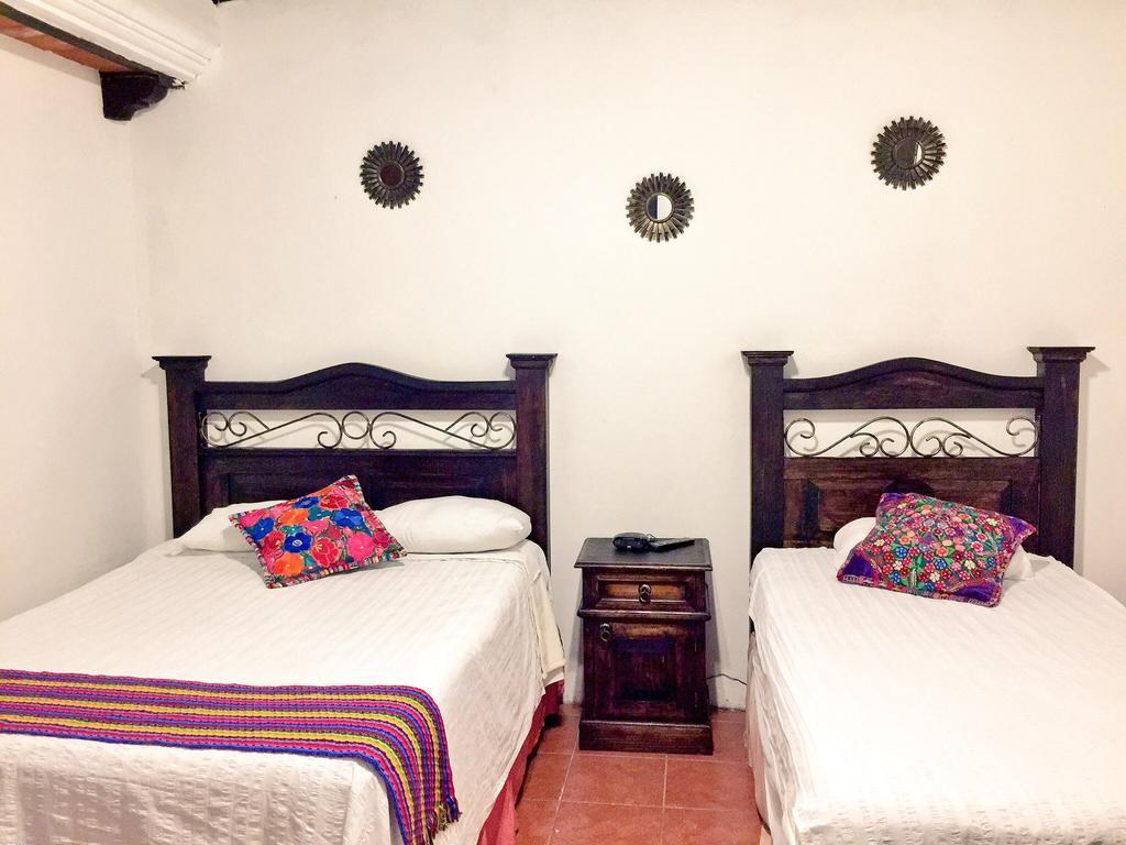 Hotel Villa Real 危地马拉安地瓜 外观 照片