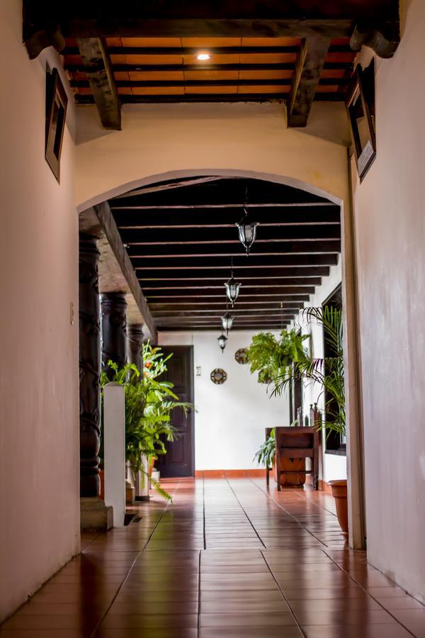Hotel Villa Real 危地马拉安地瓜 外观 照片